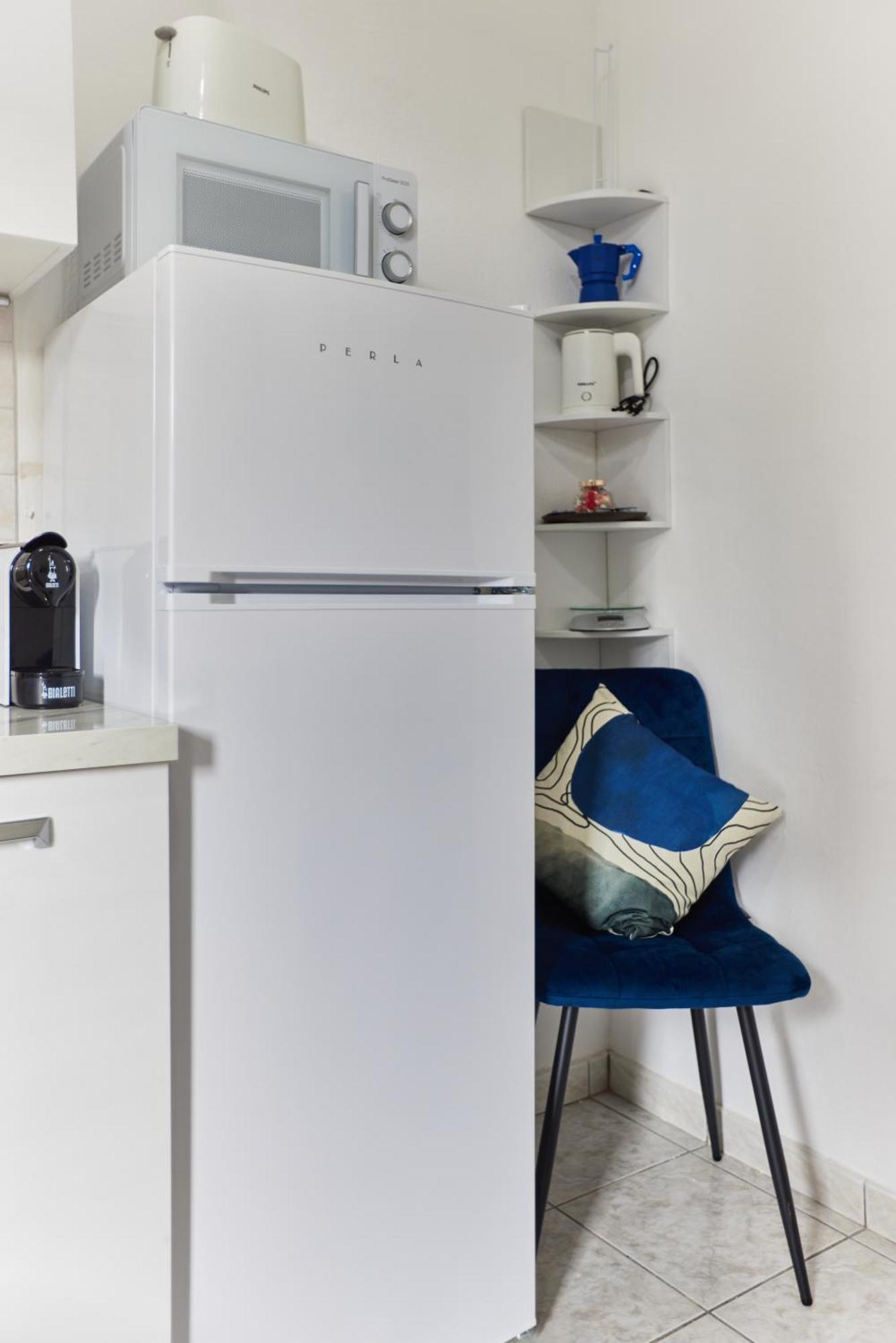 Cozy Studio A Few Steps From Sesto Rondo Metro Station Sesto San Giovanni Exterior photo